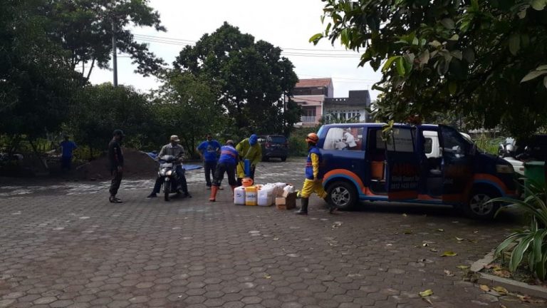 700 RUMAH PEROLEH PENYEMPROTAN DARI UPI SIAGA COVID-19