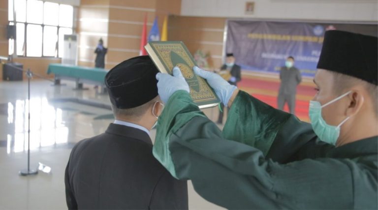 REKTOR UPI LANTIK 15 ORANG PEJABAT BARU