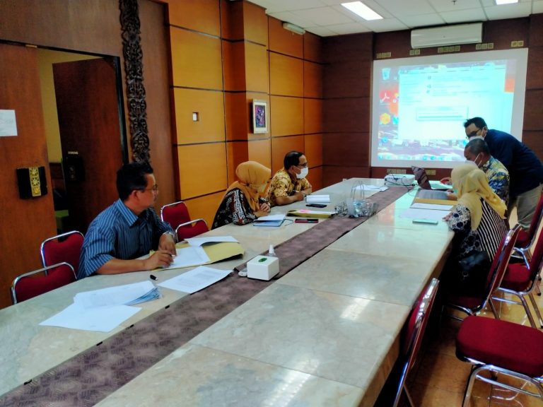 Lelang Internet (E-Auction) BM UPI  berupa Barang Inventaris