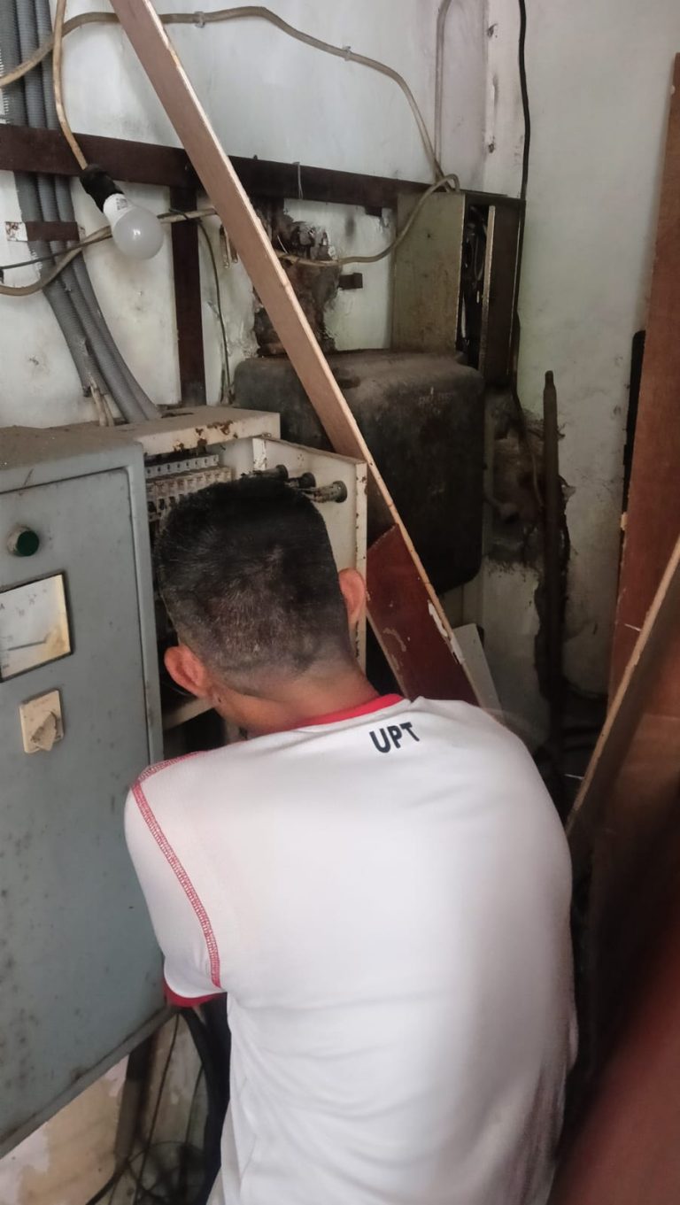 Penggantian MCB di Gedung Partere UPI